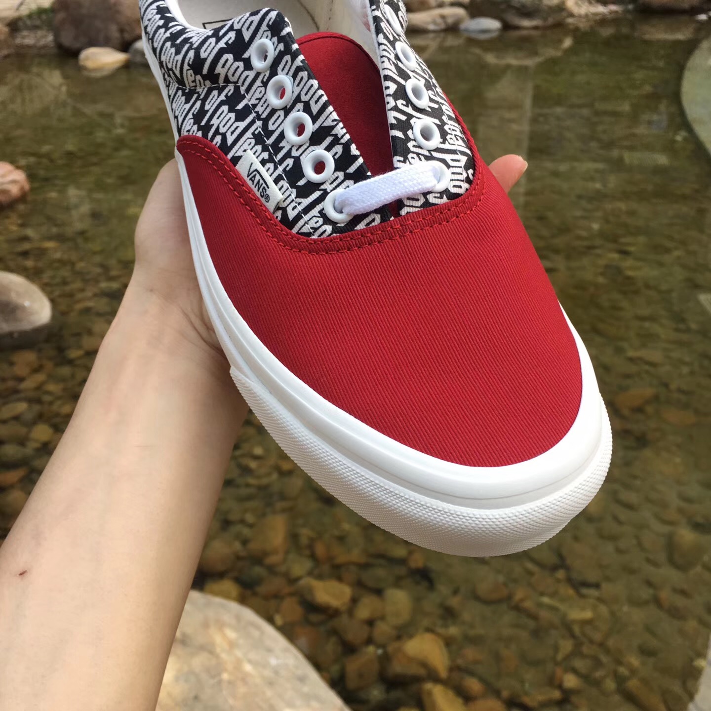 Authentic Vans 8